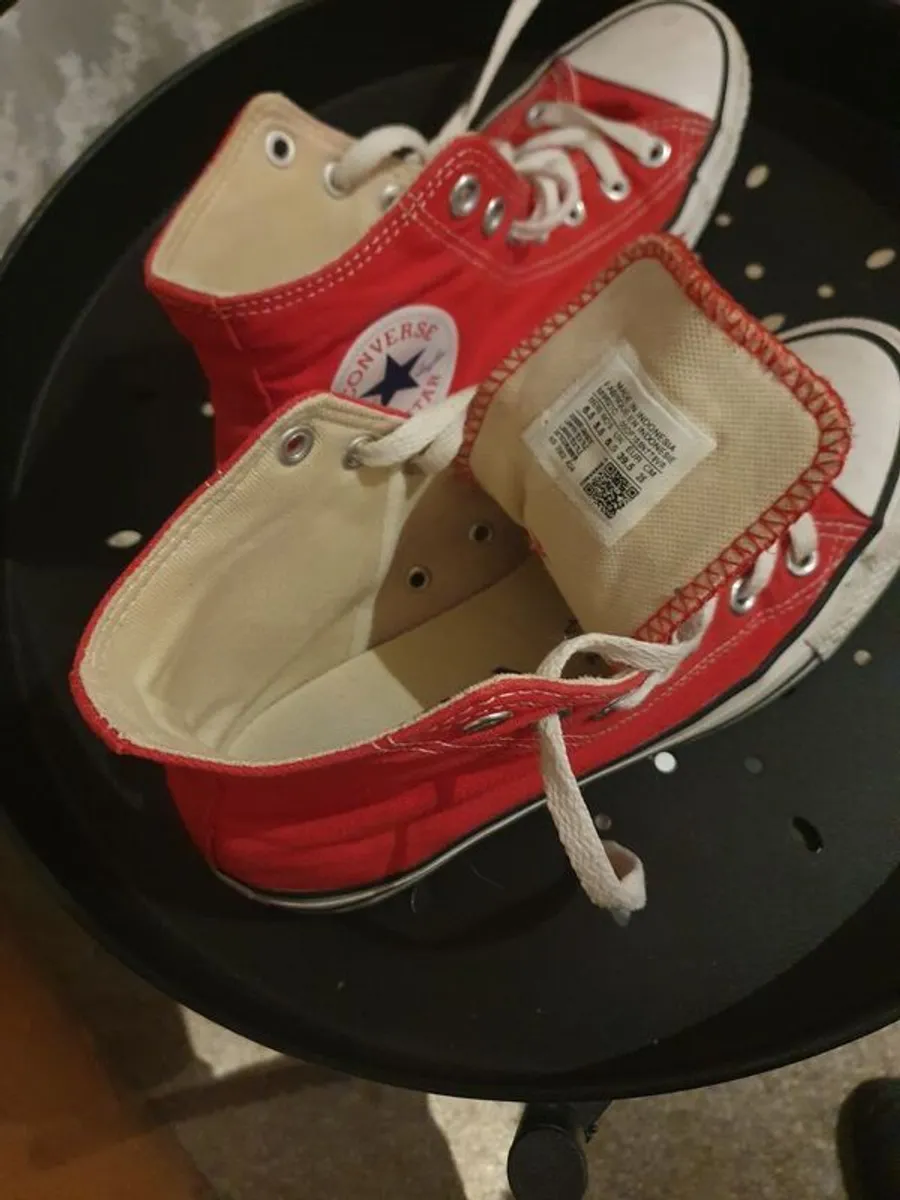 Converse  Red Chuck Taylor size 39 - Image 4