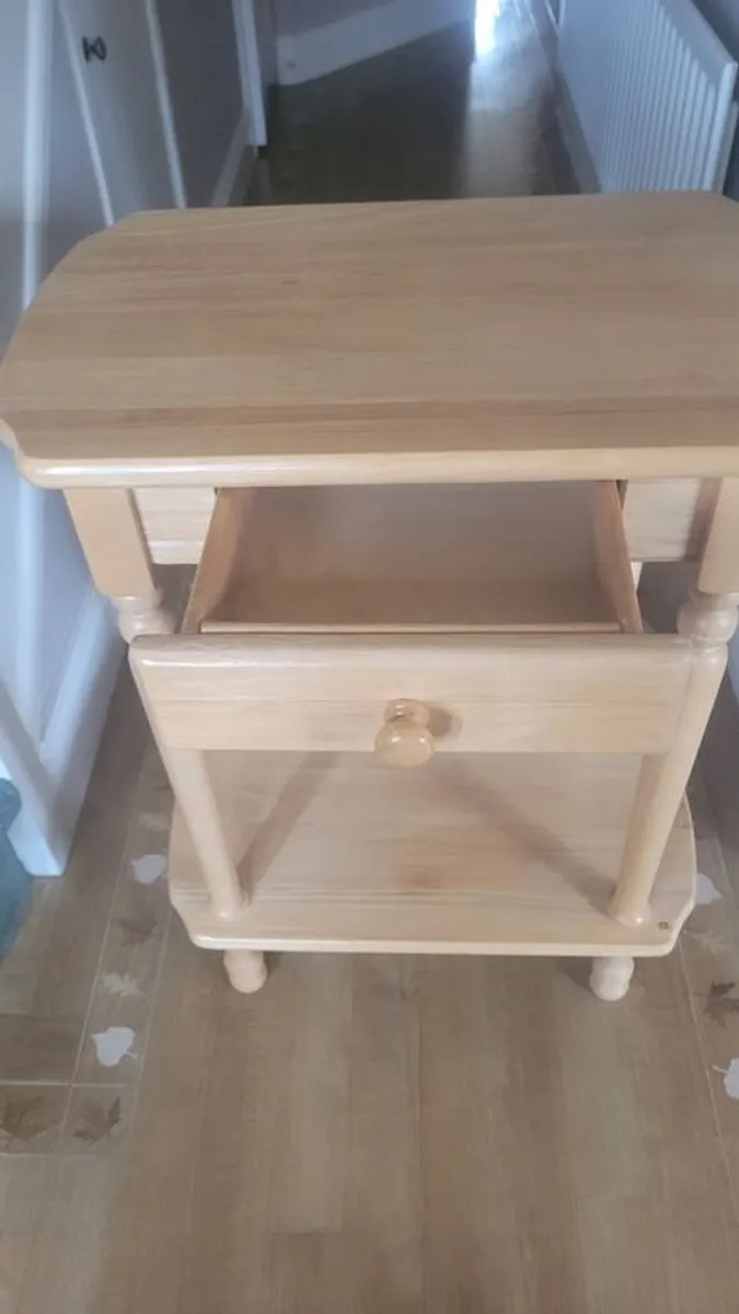 Hall table - Image 2