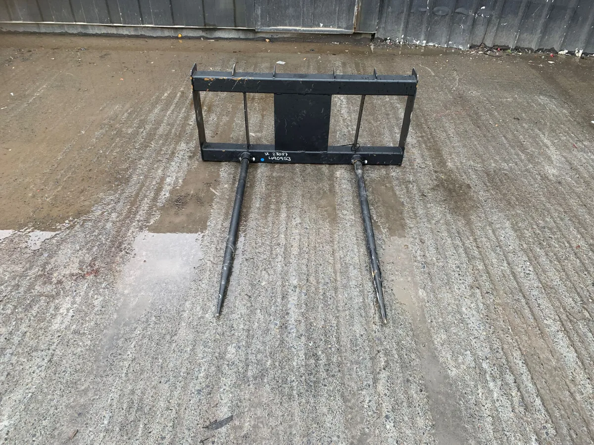 PABREAK GCC56 Frame & Bale Spikes  Suit Skidsteer - Image 2