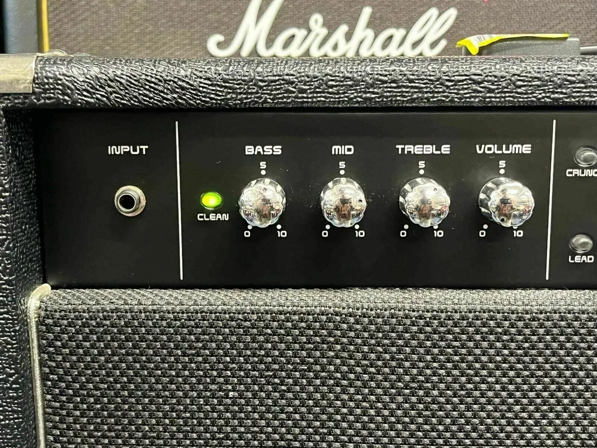 Bugera 333 Guitar Amp - Image 2