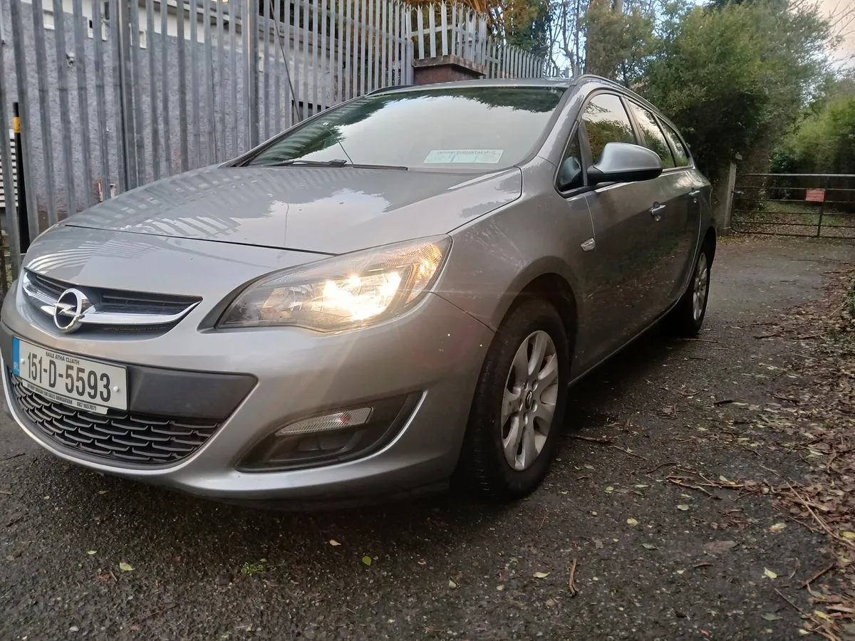 Opel Astra Estate 2015 New NCT Test - Image 3