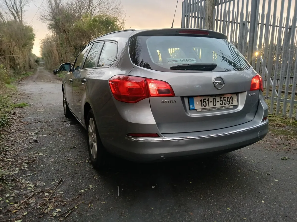 Opel Astra Estate 2015 New NCT Test - Image 4