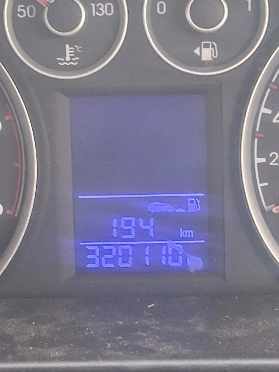 Hyundai i30 - Image 2