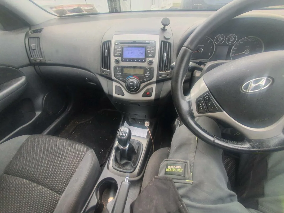 Hyundai i30 - Image 4