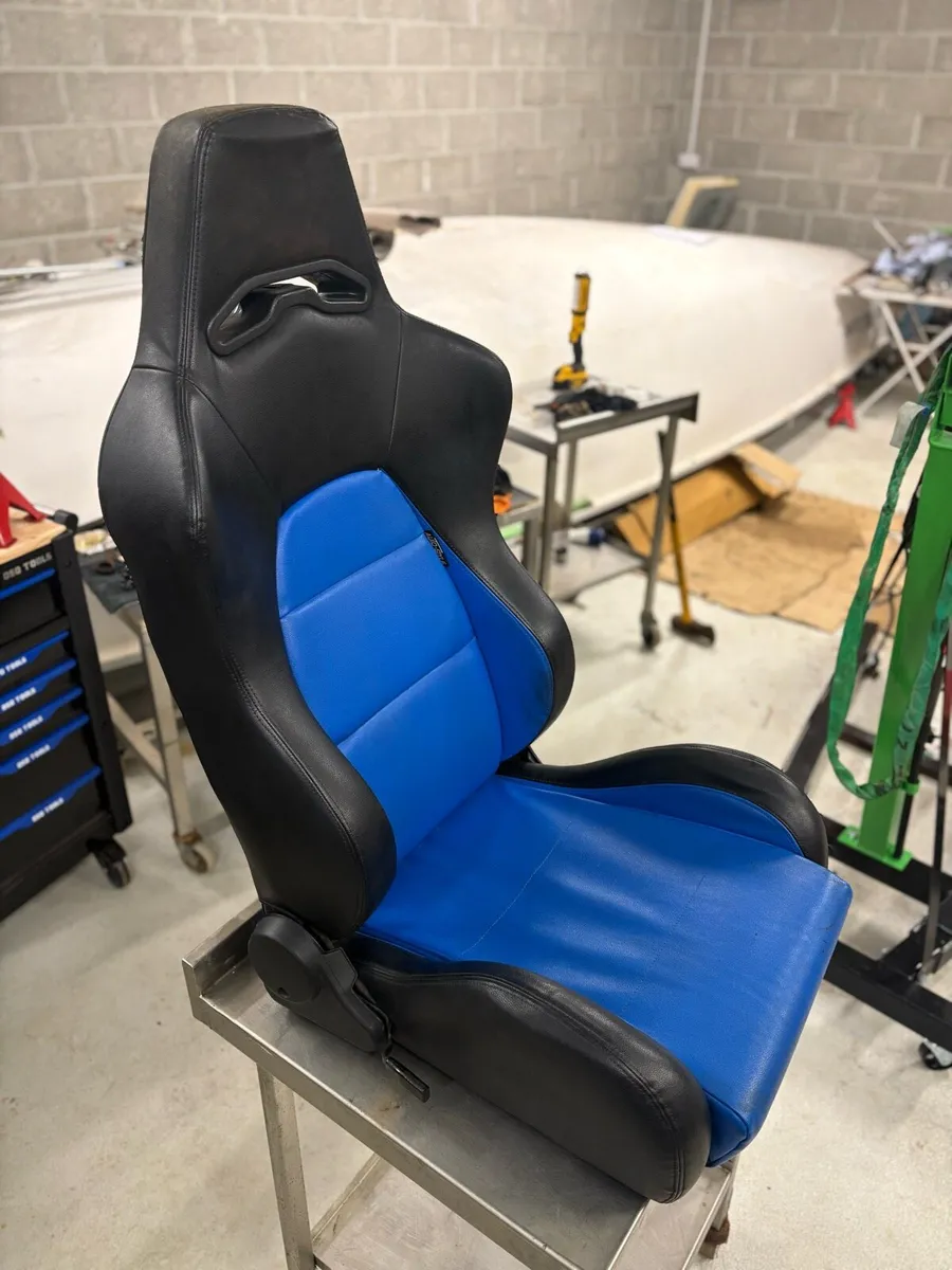 Auto-Style seats - Image 1
