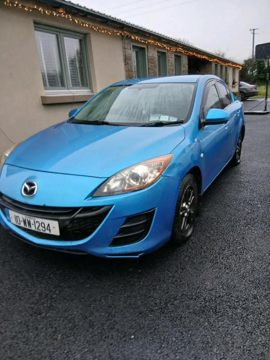 Mazda 3 - Image 1