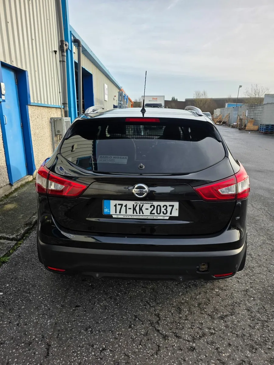 Nissan Qashqai 2017 2 Seater Commercial - Image 3
