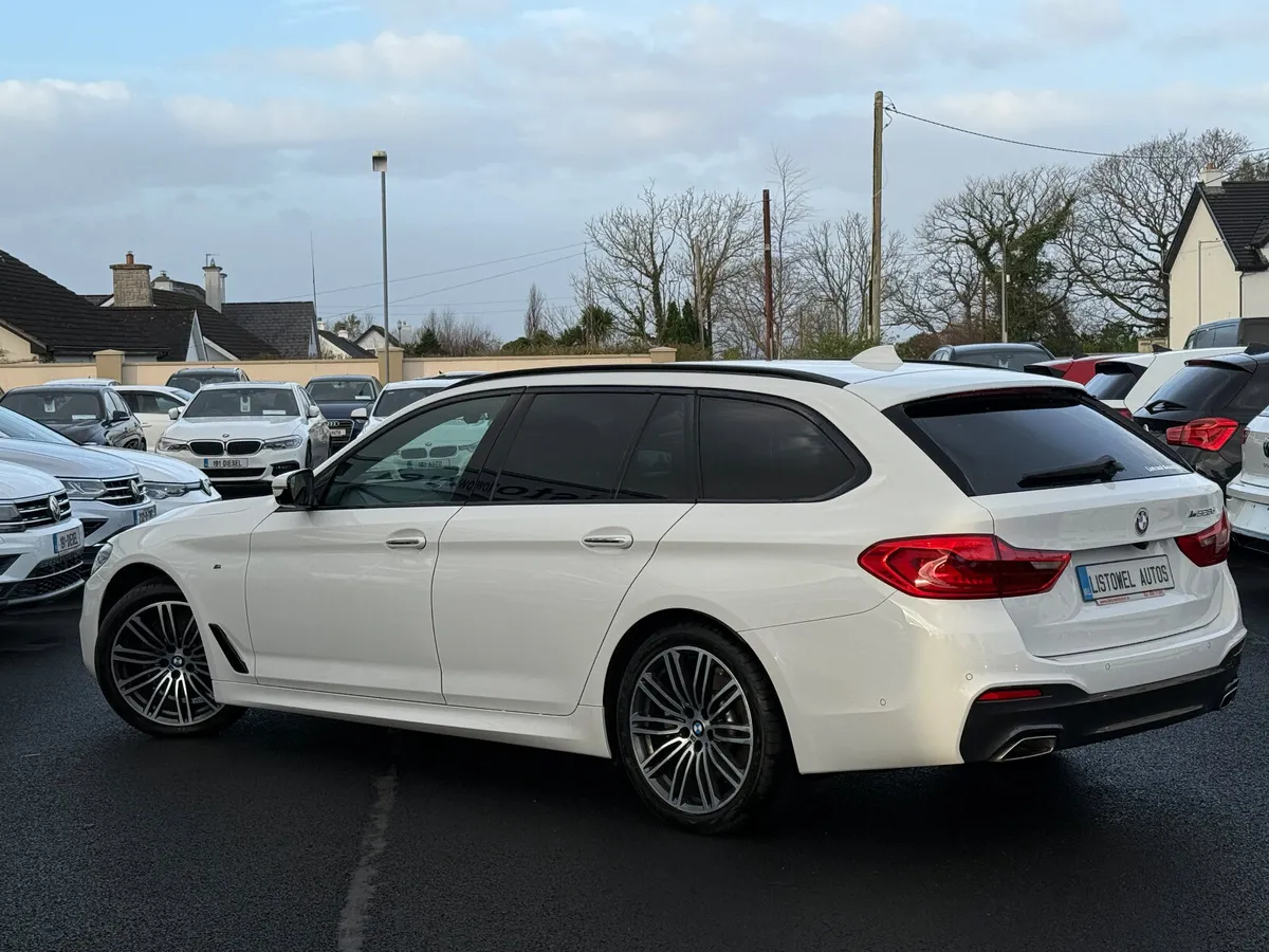 181 BMW 523D M-SPORT ESTATE 2.0D 190BHP AUTOMATIC - Image 3