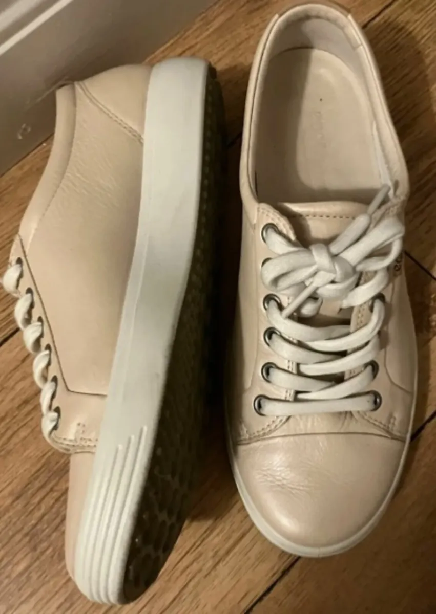 Ecco Shoes - Image 2