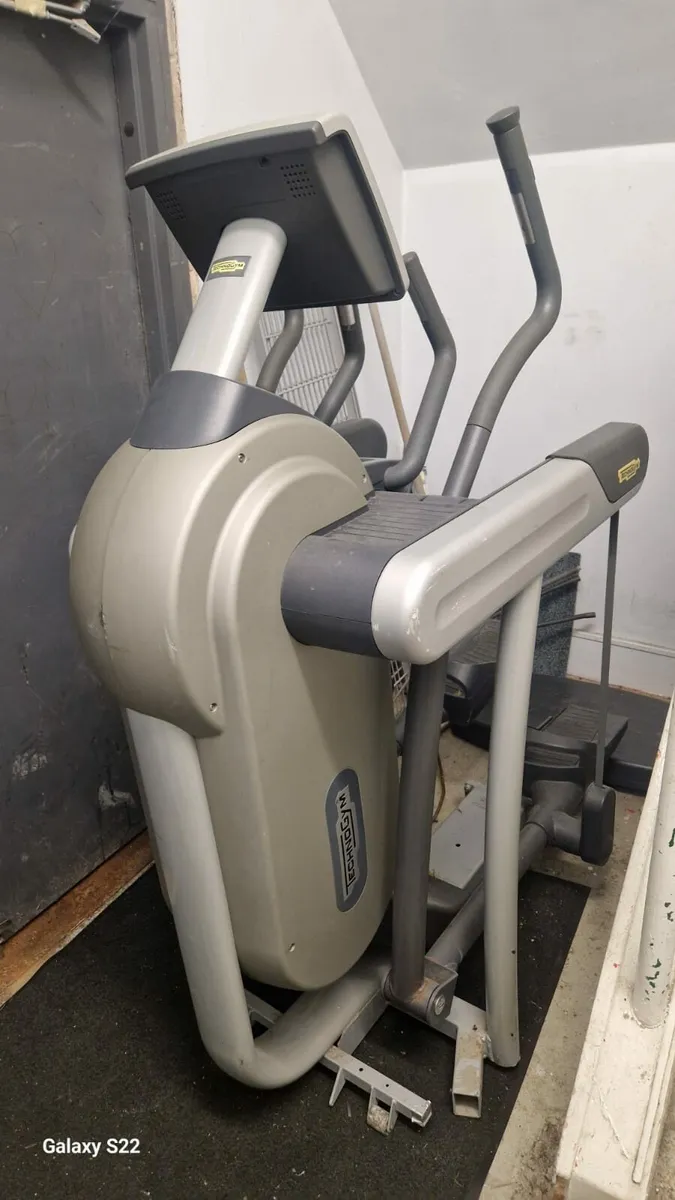 CROSS trainer - Image 1