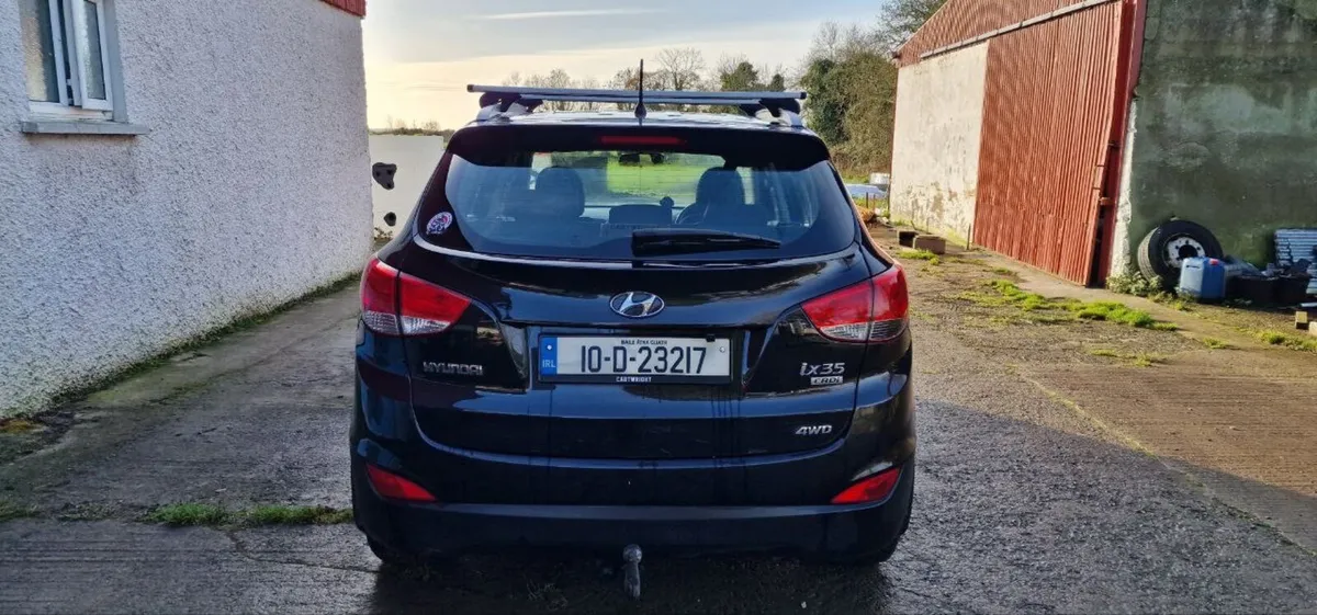 Hyundai ix35 2010 - Image 2