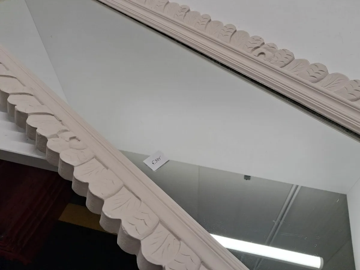 Online Auction Of A White Mirror & More! - Image 3