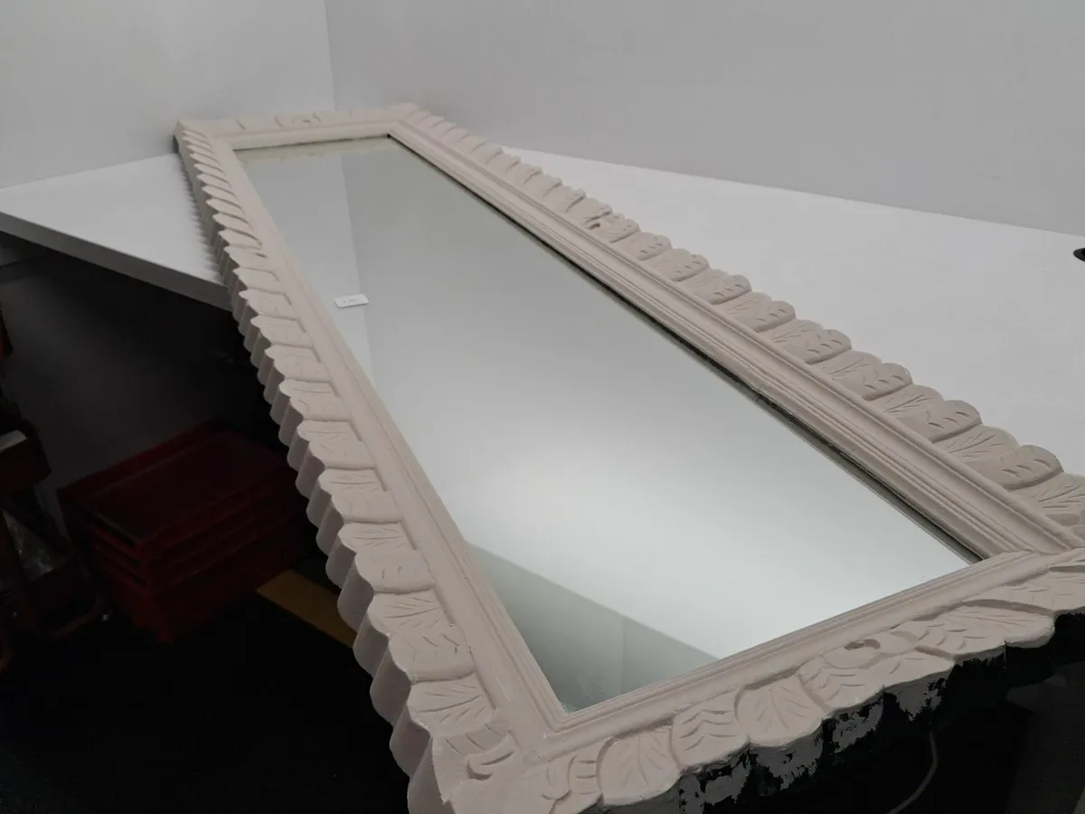 Online Auction Of A White Mirror & More! - Image 1