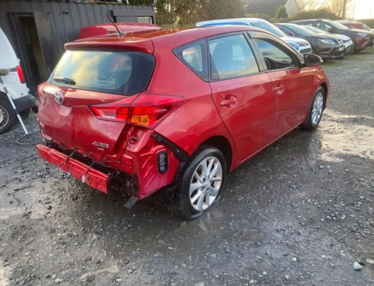 2014 Toyota Auris 1.4 D4D Driving - Image 4