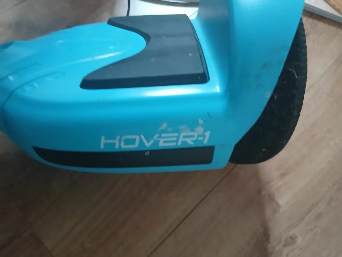 Hoverboard with gokart attachment - Image 2