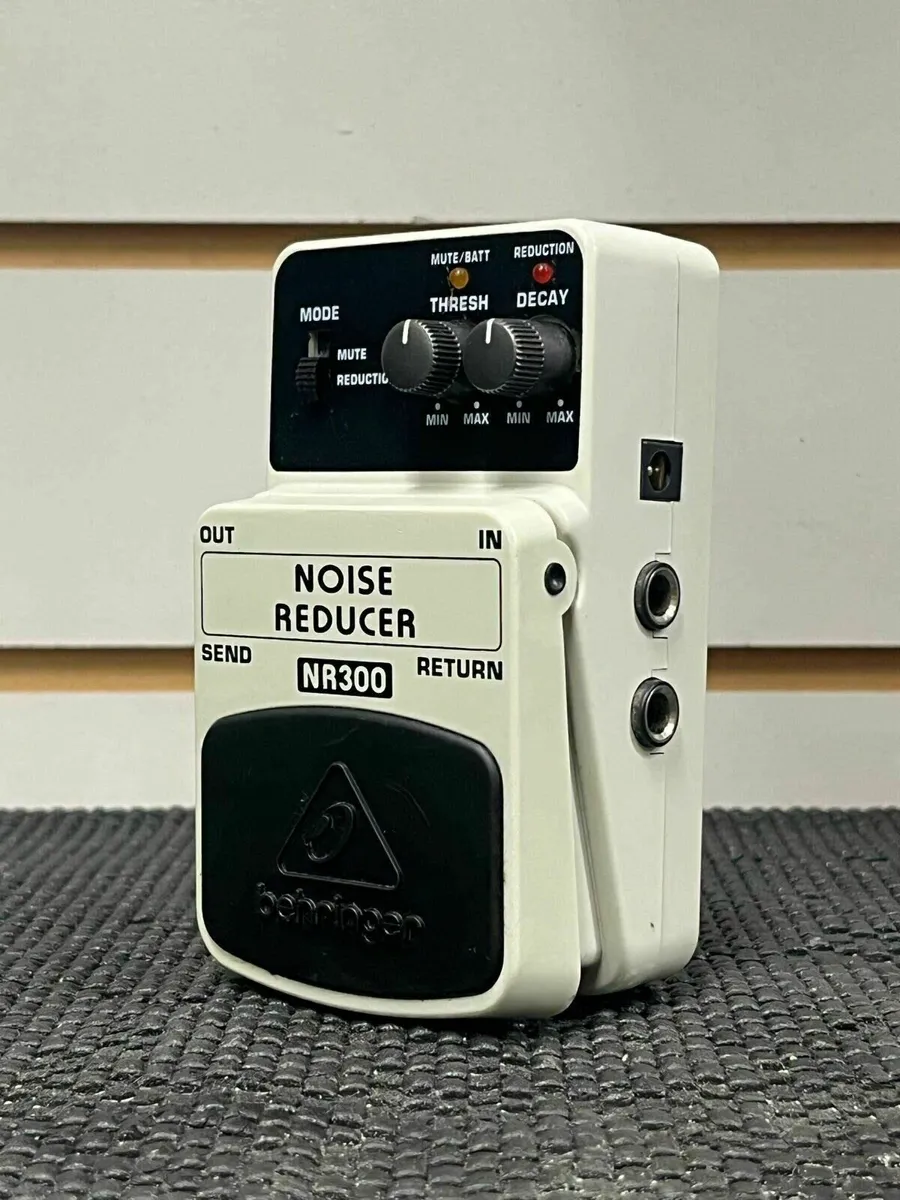 Behringer NR300 Noise Reducer - Image 1
