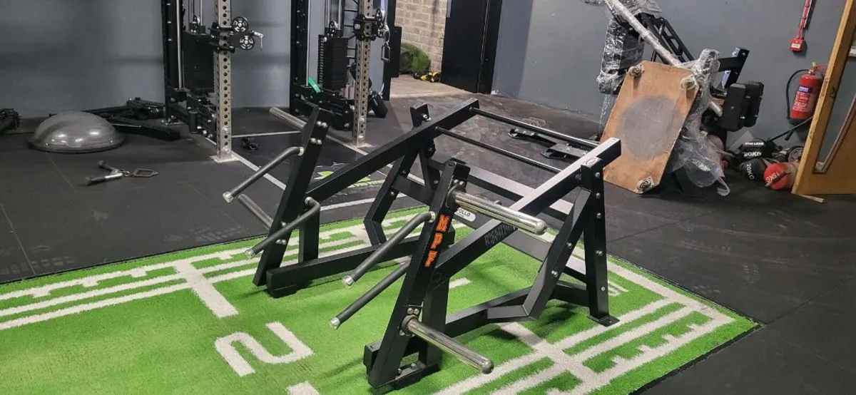 Apollo Fitness Shrug machine - Image 1