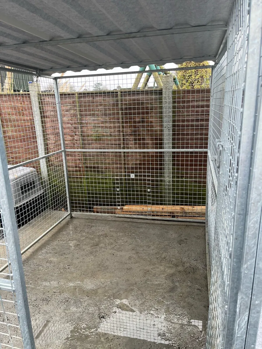 Brand new Dog run - Image 4