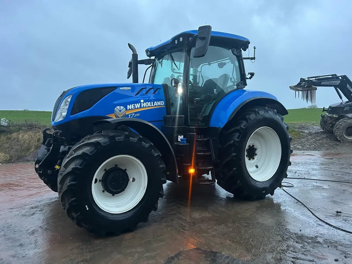 2020 Newholland T7.210 - Image 1