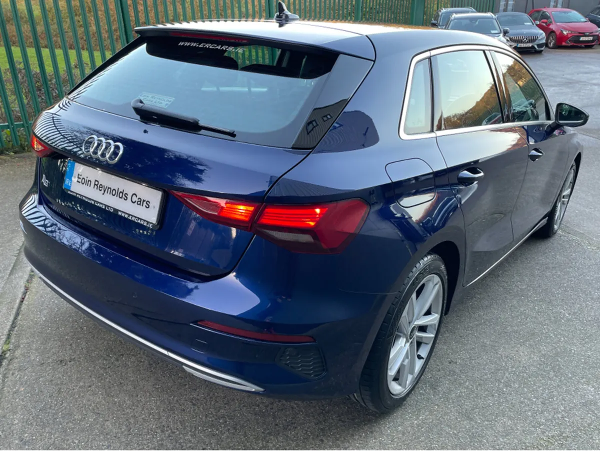 Audi A3 221 D SPORTBACK 30 TDI SE 5DR VERY CLEAN E - Image 4