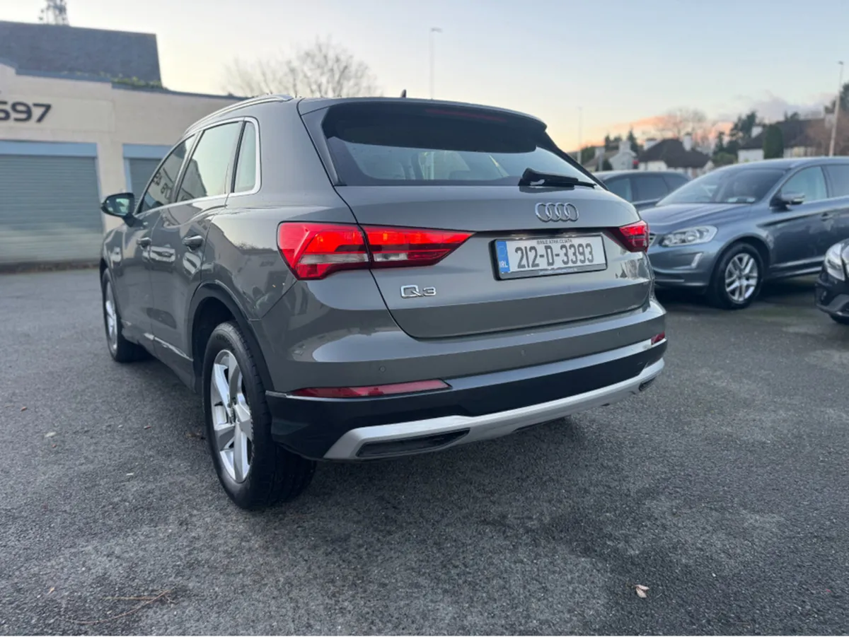 Audi Q3 35TDI SE AUTO- BEIGE LEATHER - Image 3