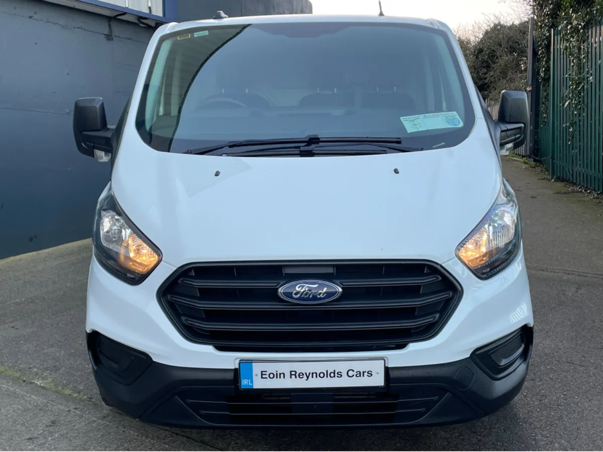 Ford Transit Custom 300 SWB 2.0TD L1H1  LOW KMS! N - Image 3
