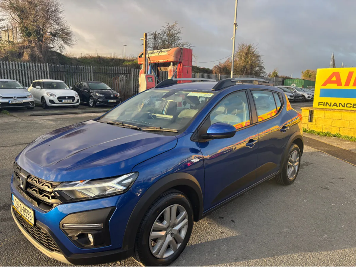 Dacia Sandero STEPWAY COMFORT TCE 90 CVT MY2 Autom - Image 2