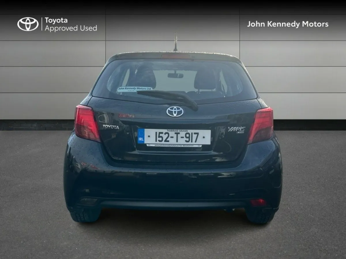 Toyota Yaris 1.33 LUNA AUTO M/D - Image 4