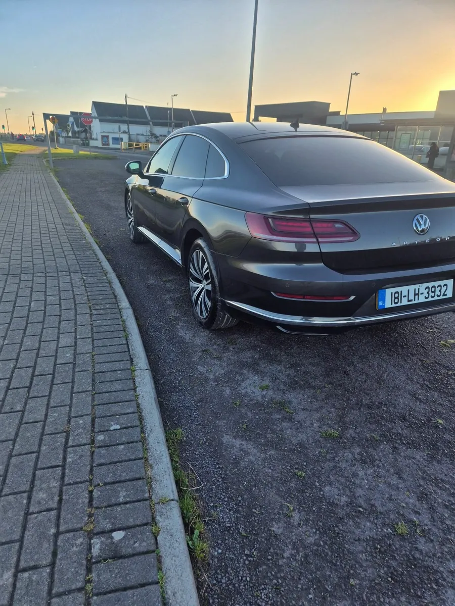 Volkswagen Arteon 2018 - Image 2