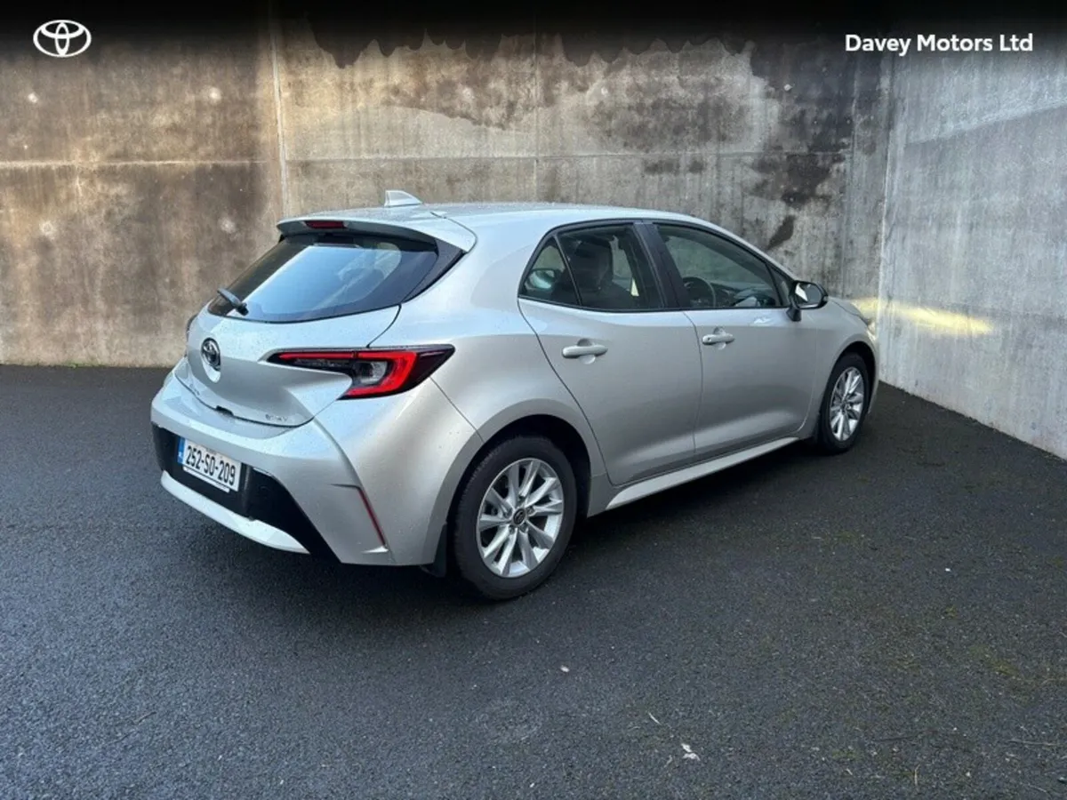 Toyota Corolla 1.8 - Image 2