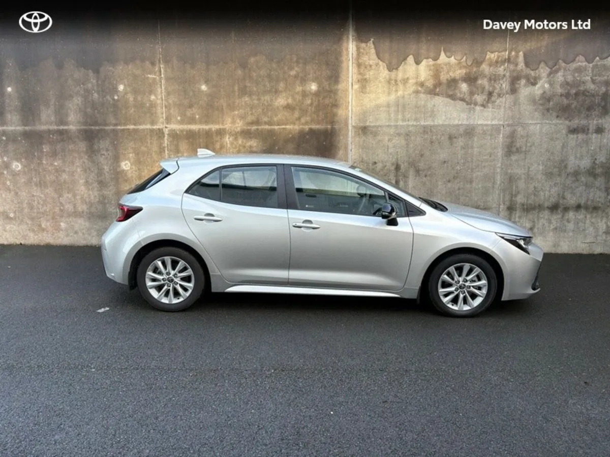 Toyota Corolla 1.8 - Image 3