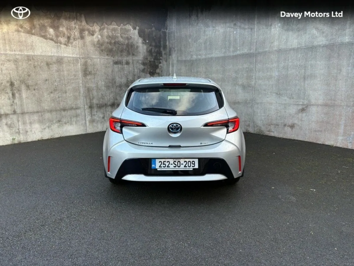 Toyota Corolla 1.8 - Image 4