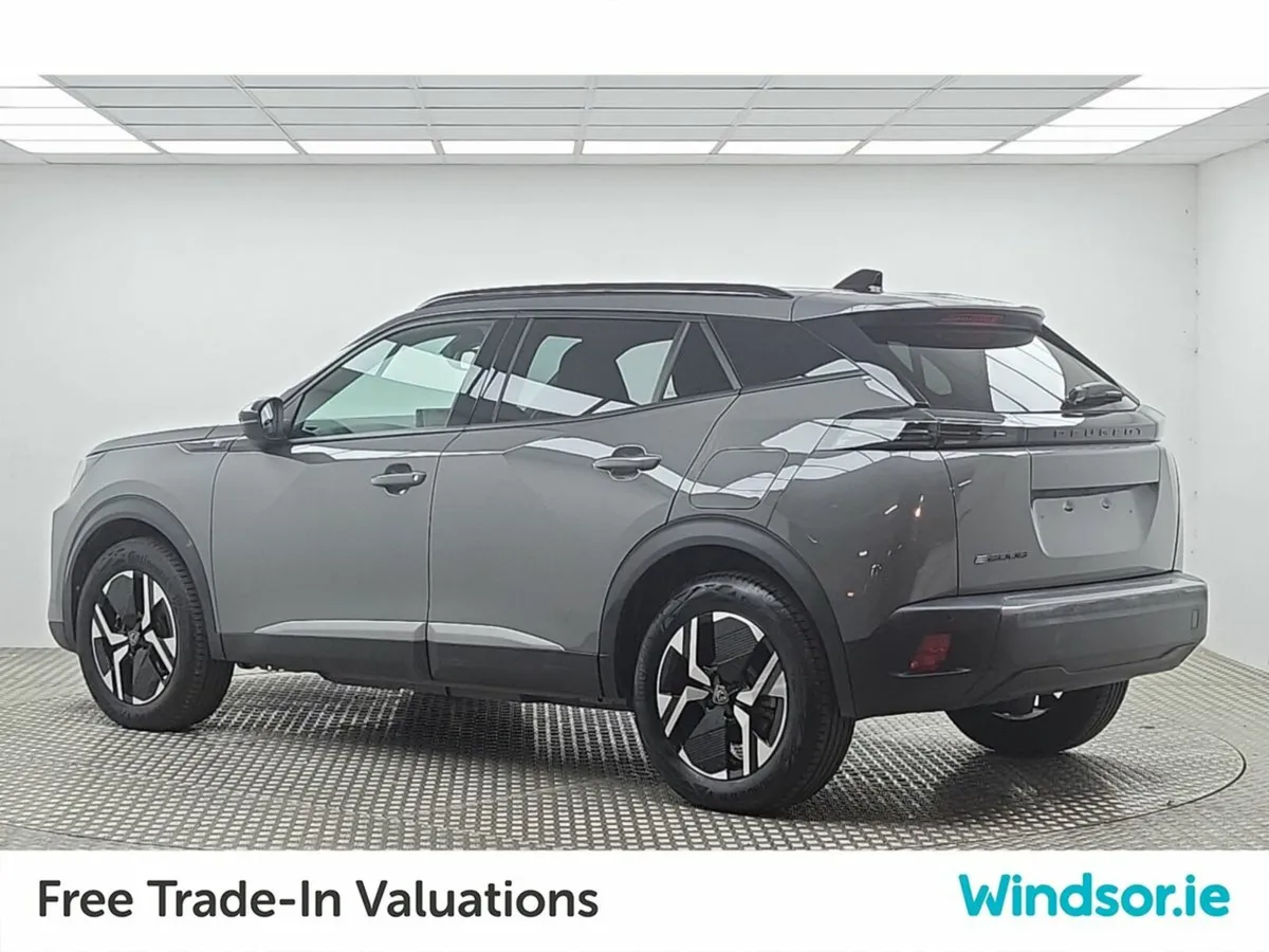 Peugeot 2008 2008 Allure 50kWh - Image 4