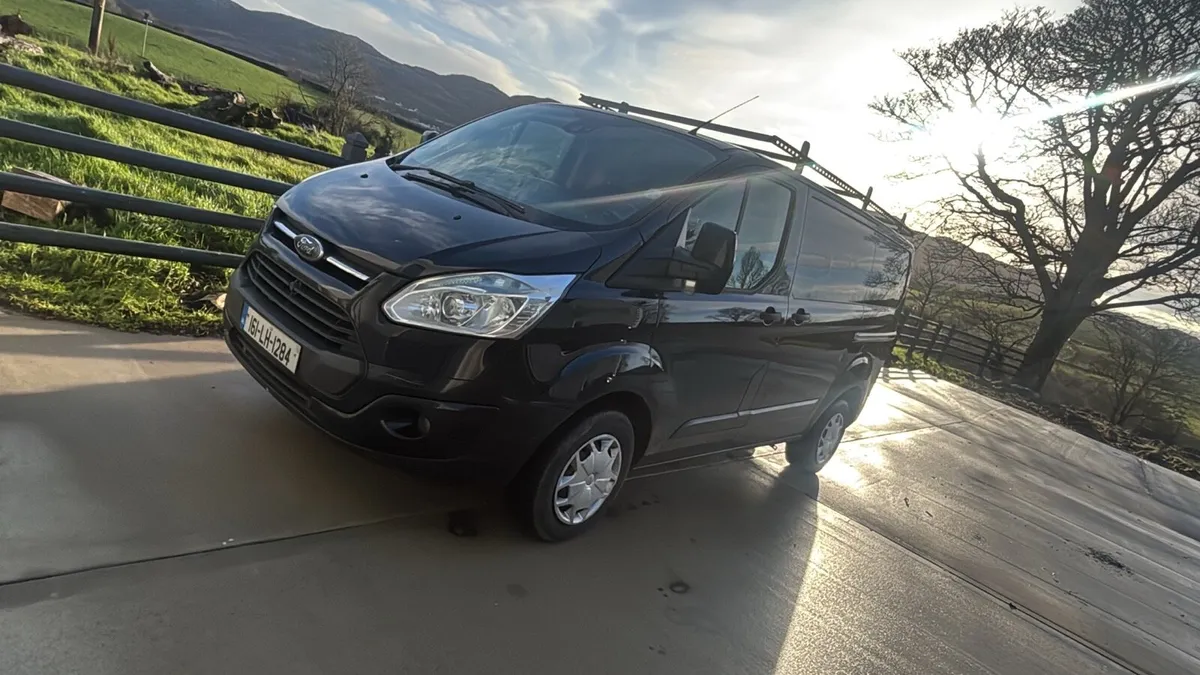 Ford transit custom 2.2 - Image 1