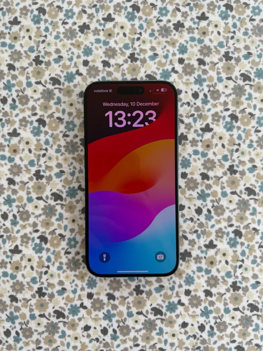 iPhone 15 Pro - Image 1