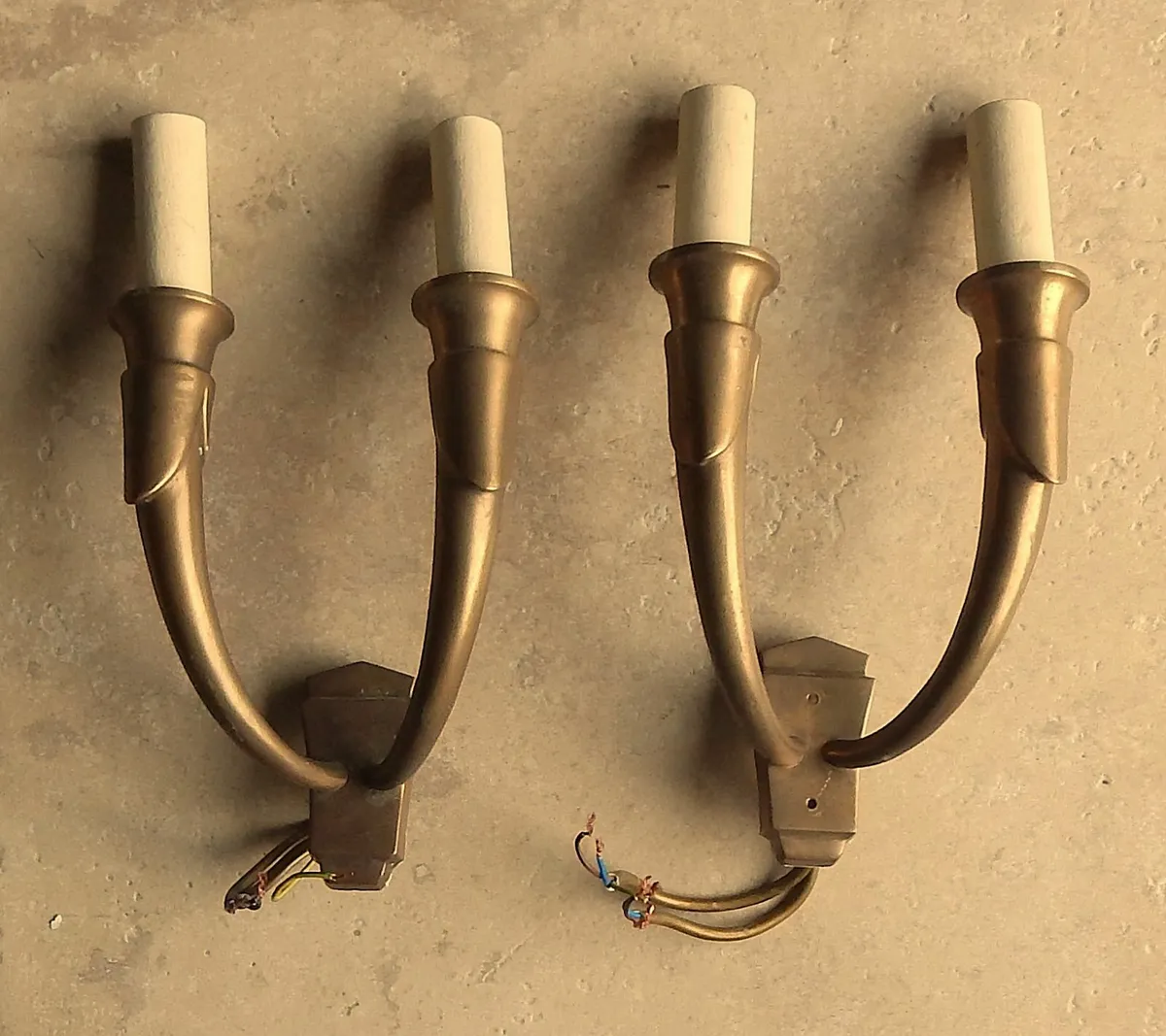 2 Vintage Brass Wall Light Sconces - Image 1