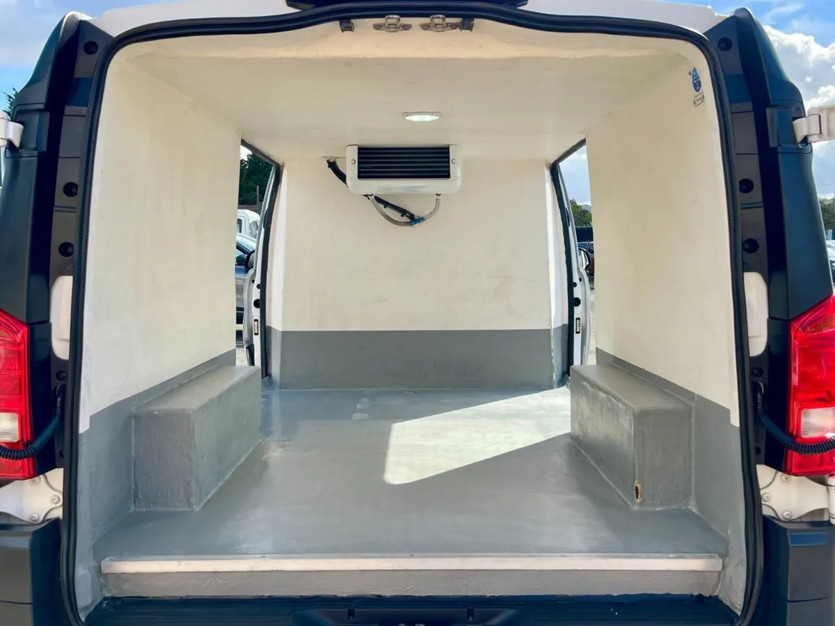 Mercedes-Benz Vito 114 CDI 136 L3H1 FRIDGE VAN - Image 2