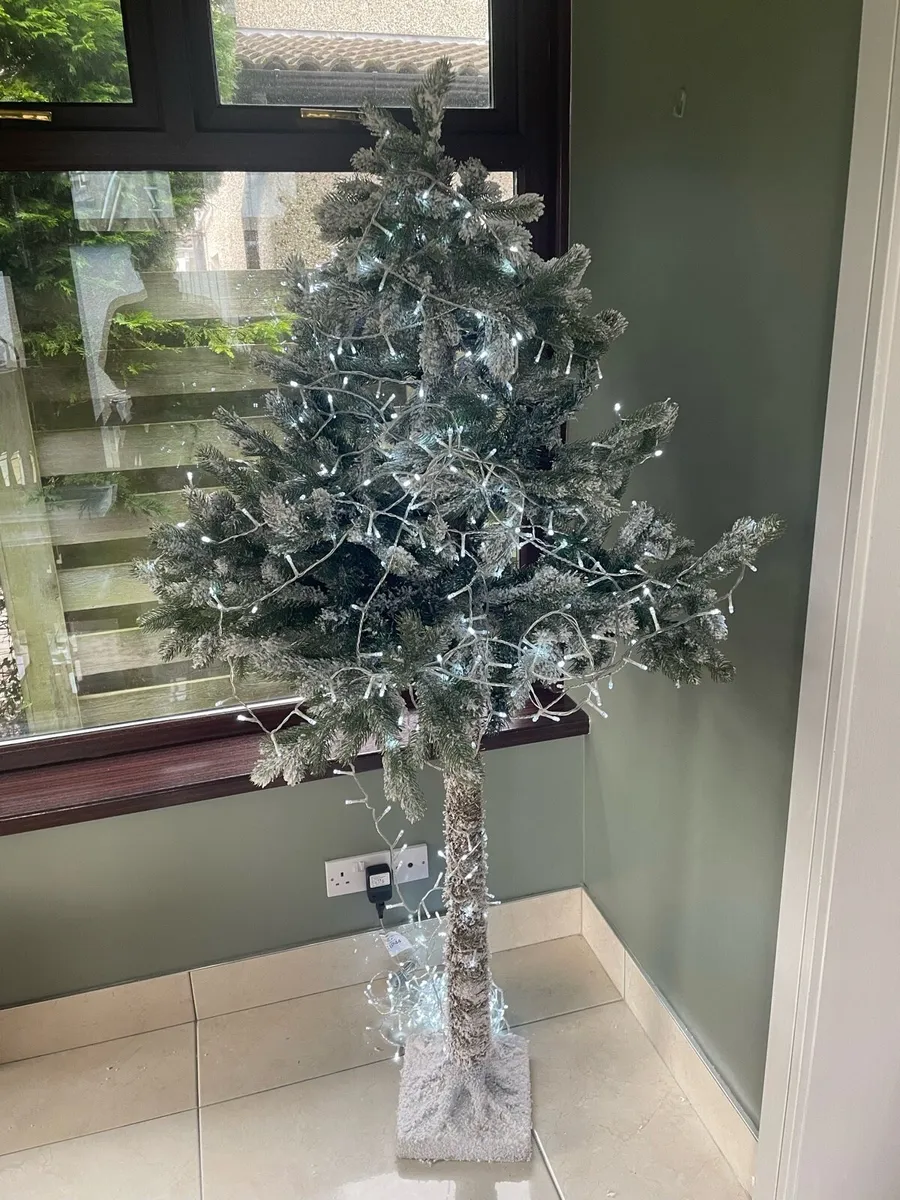 Christmas Tree - Image 1