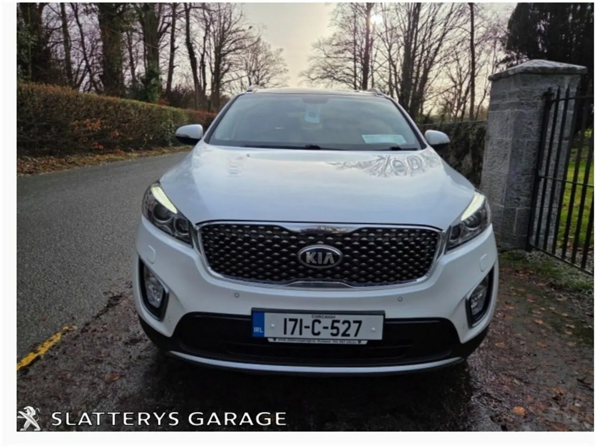 Kia Sorento Platinum 4WD - Image 2