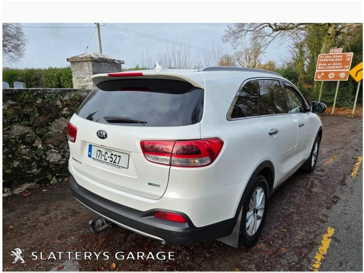 Kia Sorento Platinum 4WD - Image 4