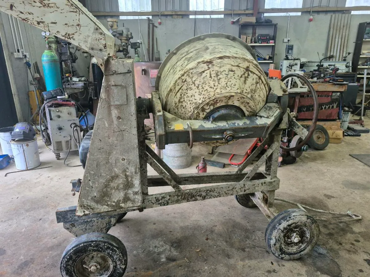 Terex keystart cement mixer - Image 3