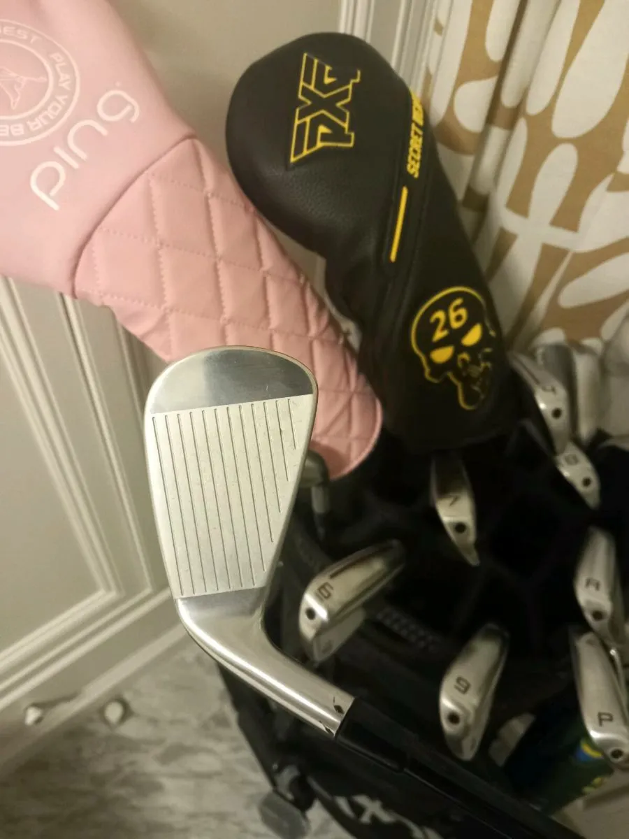 Titleist T200 4 iron / driving iron - Image 2