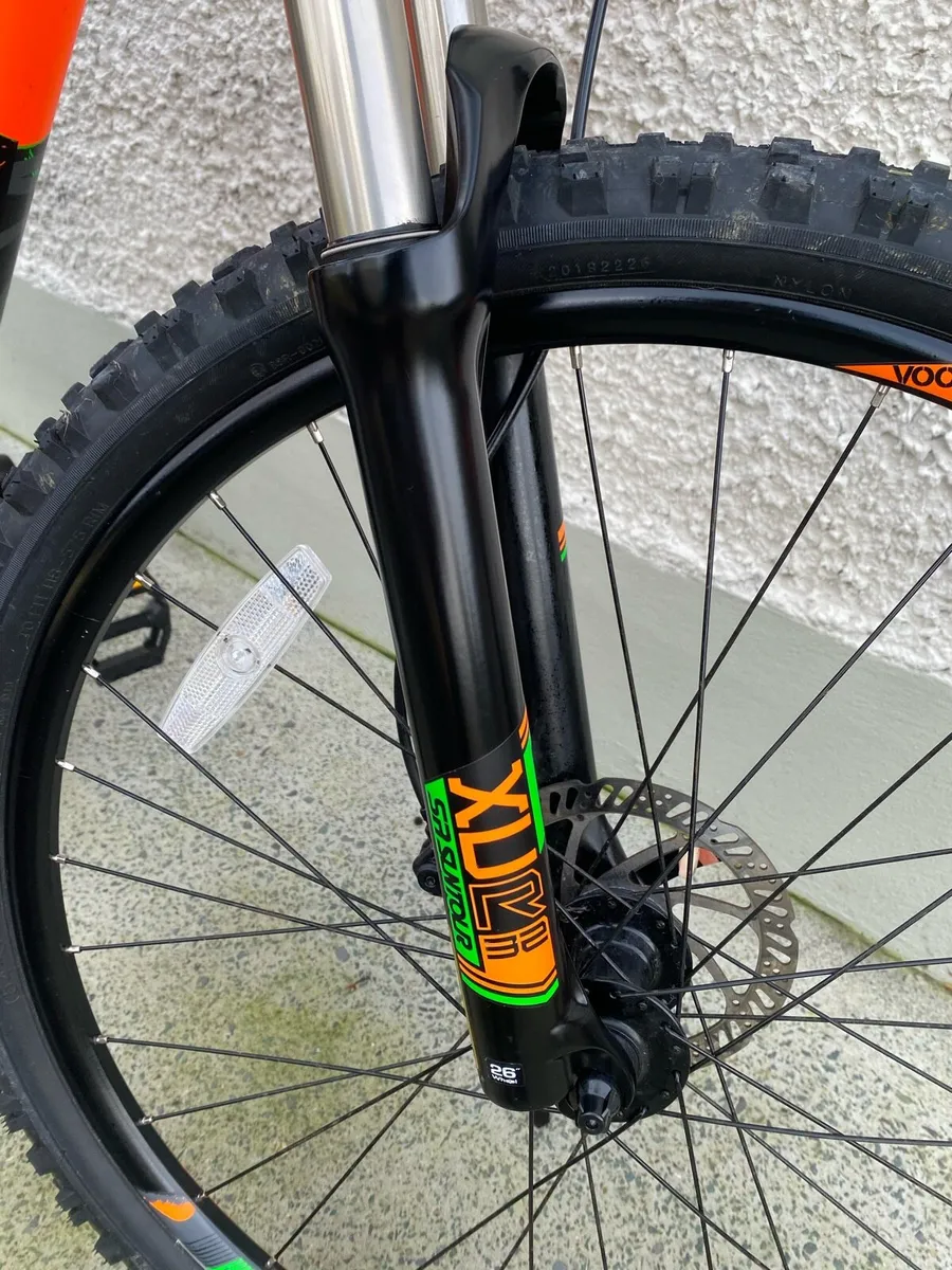 Unisex 26” MTB Junior Voodoo Mountain bike as new - Image 2