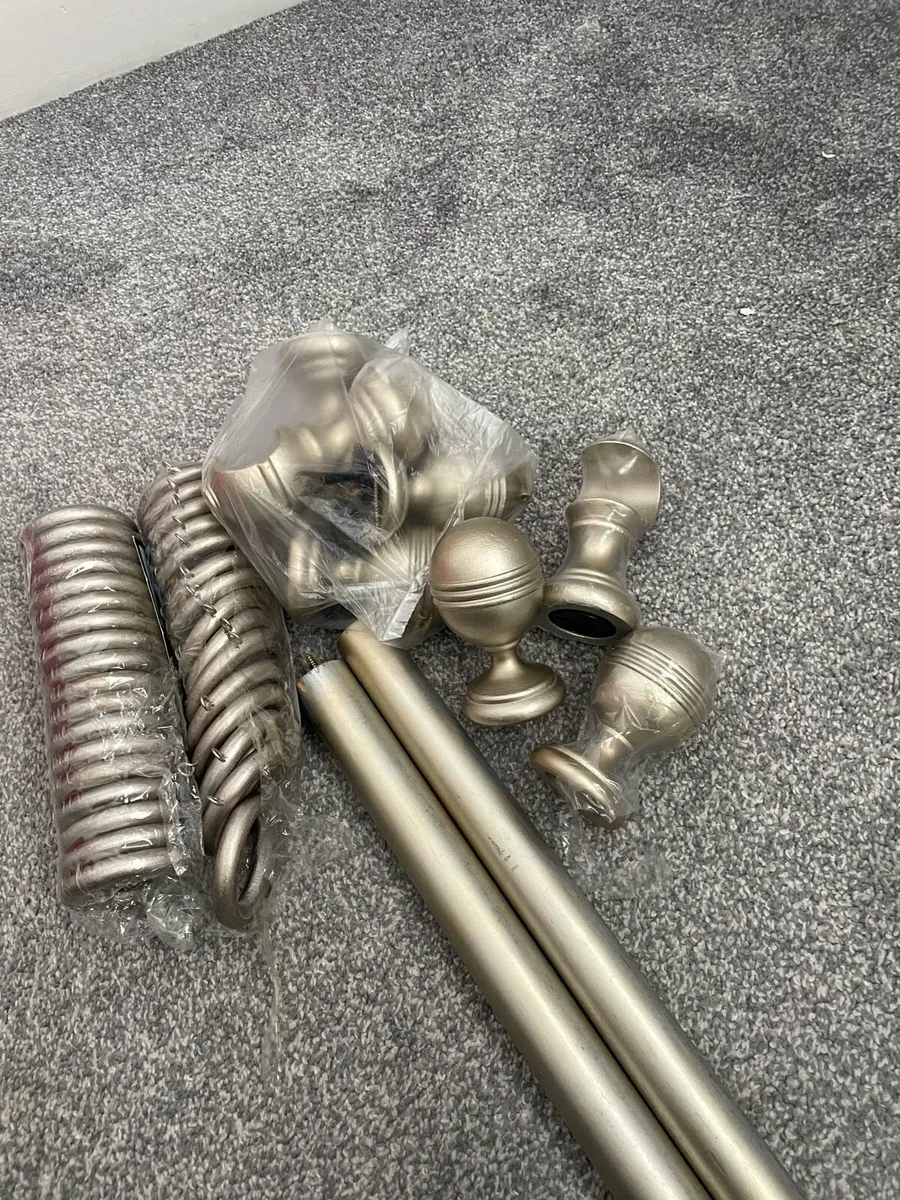 Curtain Pole - Image 2