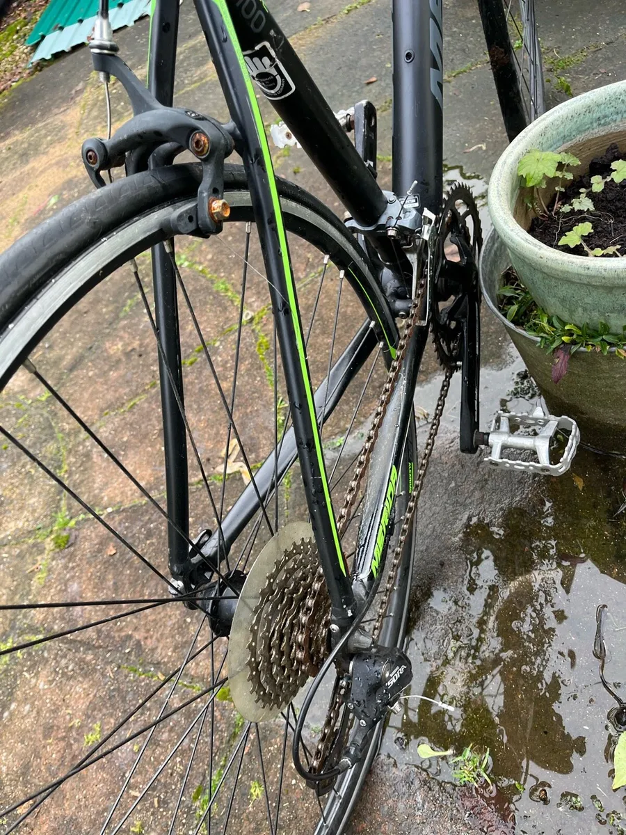 Road bike - Image 4