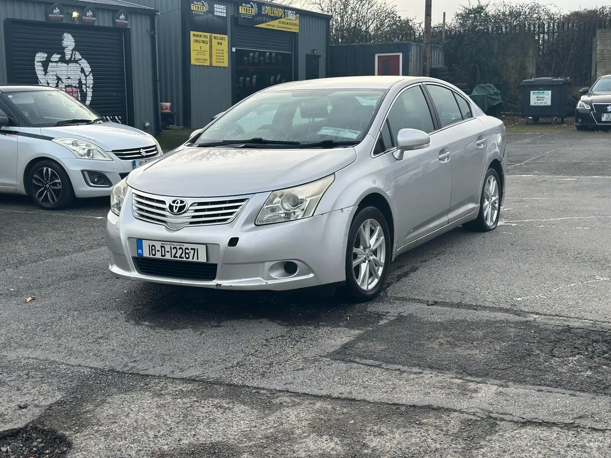 2010 Toyota avensis diesel no nct drives great - Image 2