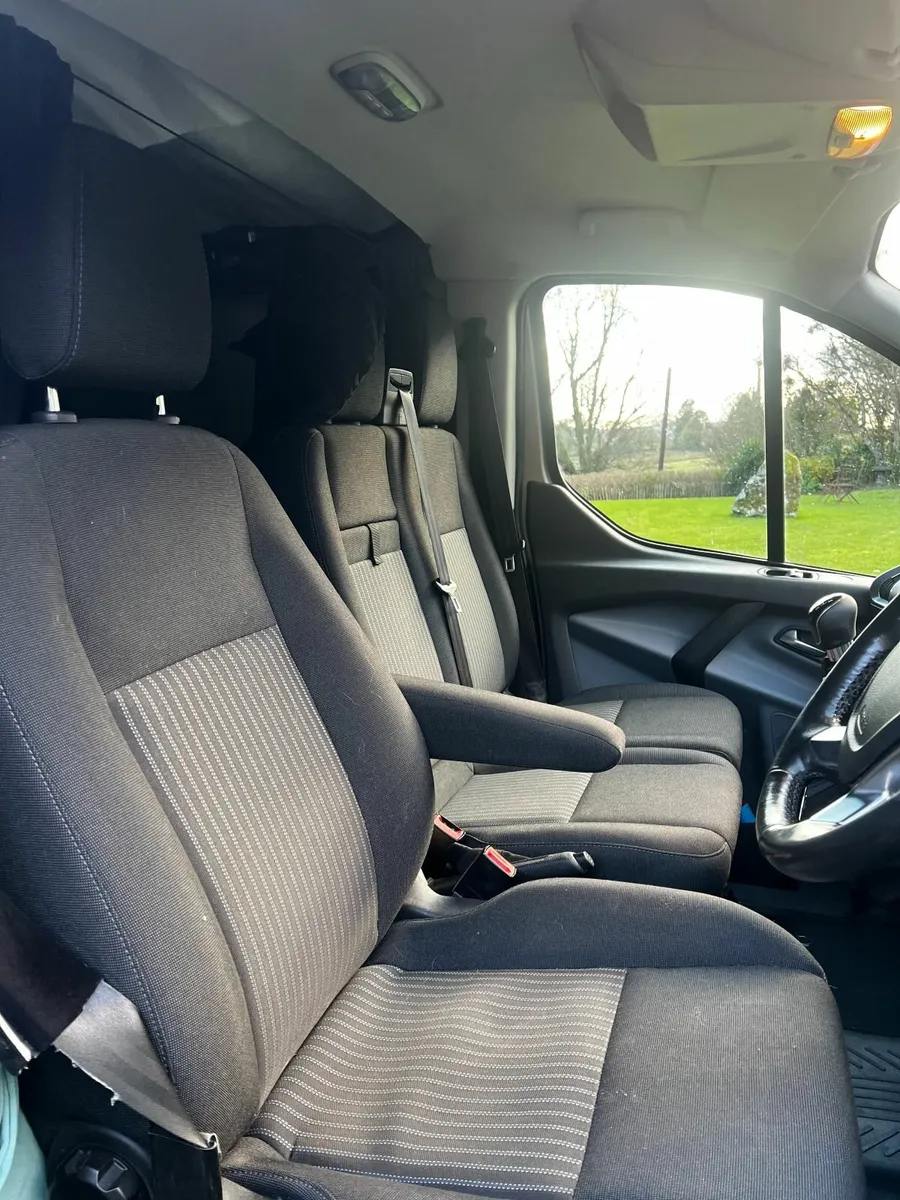 Ford Transit Custom SWB Van / Camper - Image 4