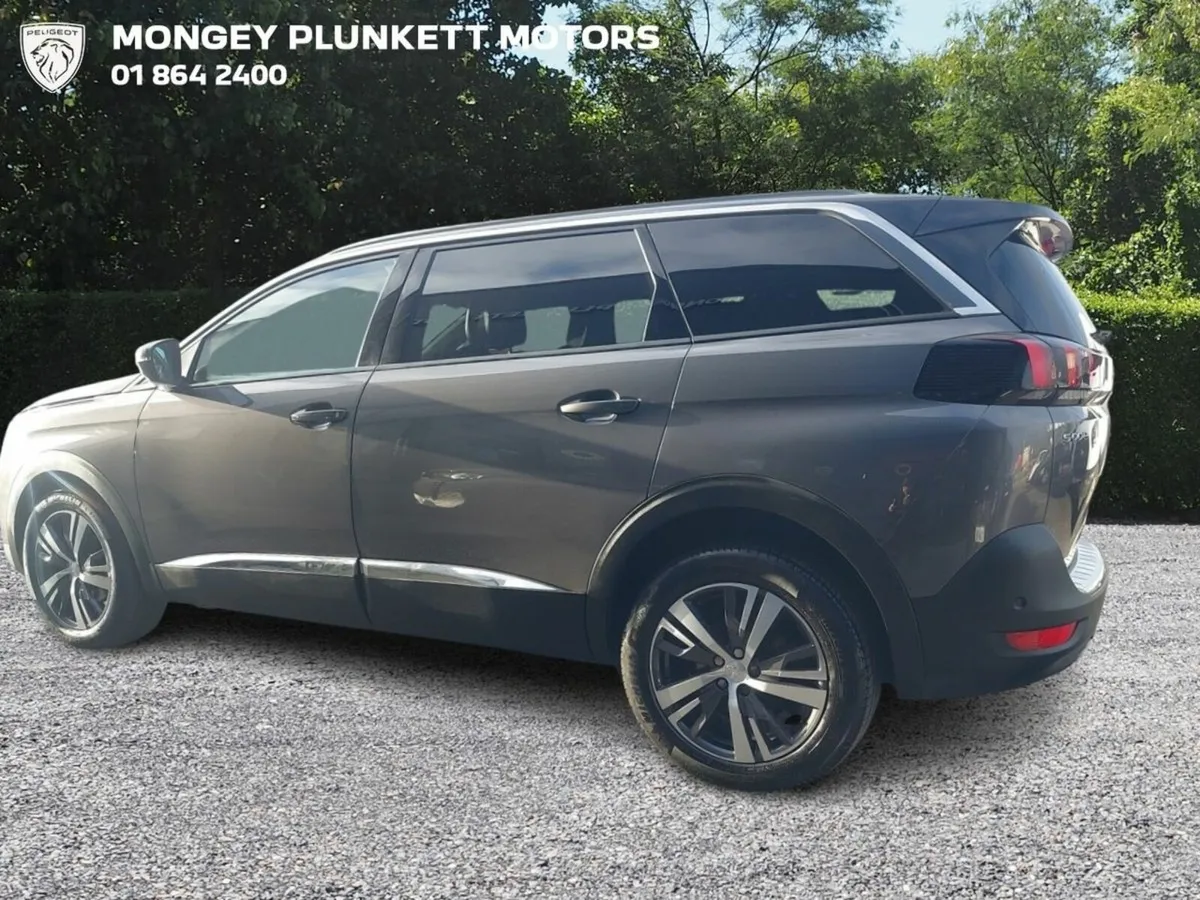 Peugeot 5008 ALLURE Auto 1.5HDi - Image 4