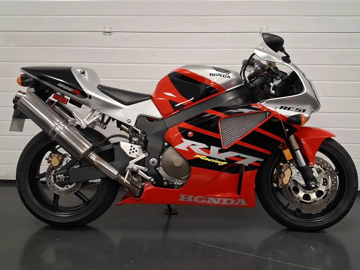 Honda RVT 1000 RC51 - Image 3