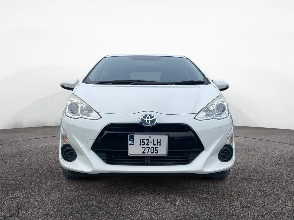 Toyota Aqua 2015 Auto Hybrid - Image 2